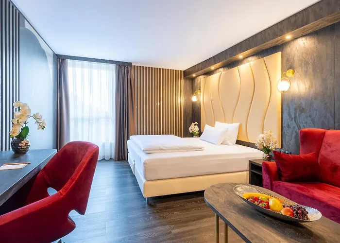 Hotel Plaza Premium Parkhotel