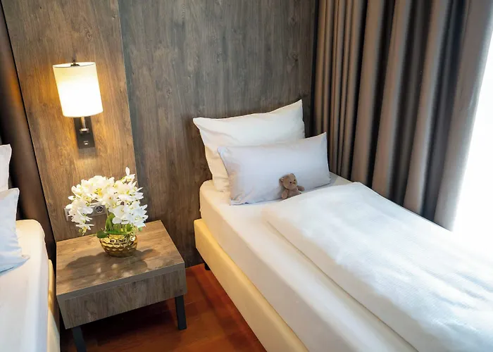 Plaza Premium Parkhotel 4* Neu-Ulm