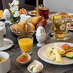 Plaza Premium Parkhotel Hotel