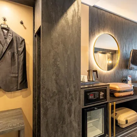 Plaza Premium Parkhotel 호텔 4*