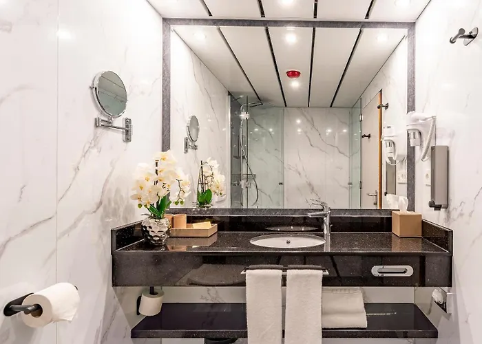 Plaza Premium Parkhotel فندق نوي أولم